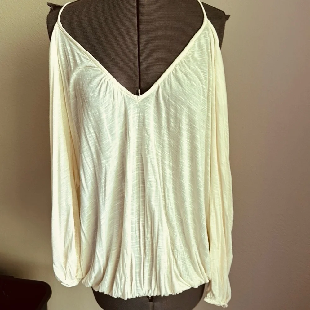 NWT Free People Top Cream colored eyelet softgirl Romantic size Medium